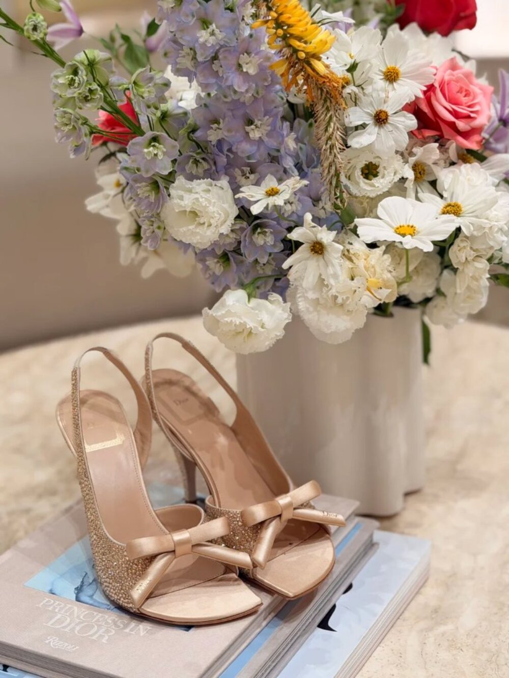 Classic DIOR Shoes: A Stylish and Versatile Choice for Elegance